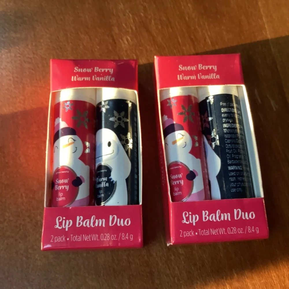 Lip Balm Duo Snow Berry Warm Vanilla New